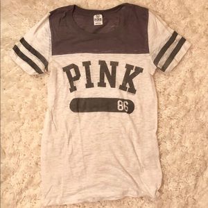 PINK white/grey tee